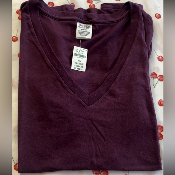 Victoria Secret PINK short sleeve maroon T-shirt Brand new never worn with tags - Picture 3 of 6
